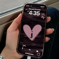 Letters Live Wallpaper